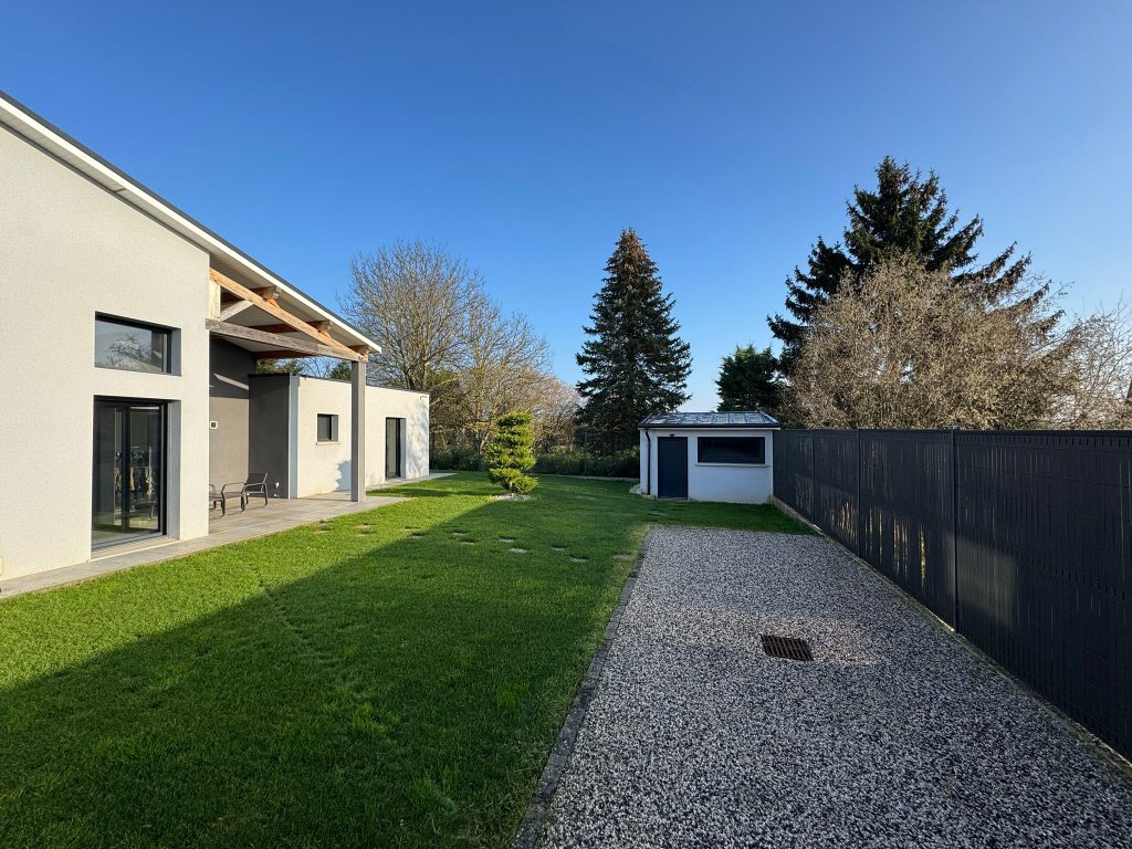 WhatsApp Image 2024-12-17 at 09.58.32 (4)