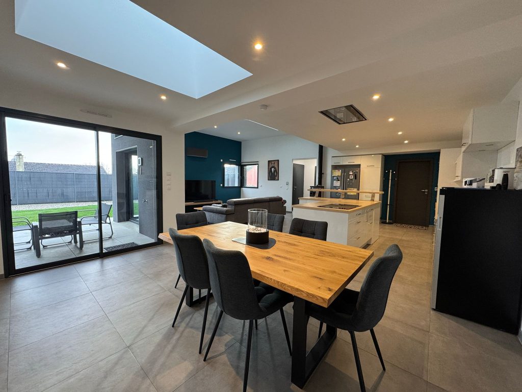 WhatsApp Image 2024-12-23 at 16.04.39