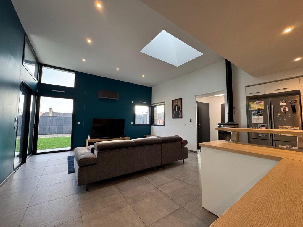 WhatsApp Image 2024-12-23 at 16.04.39 (2)