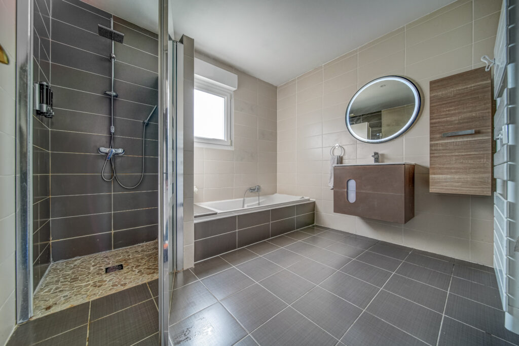 DSC02206_07_08_09_10