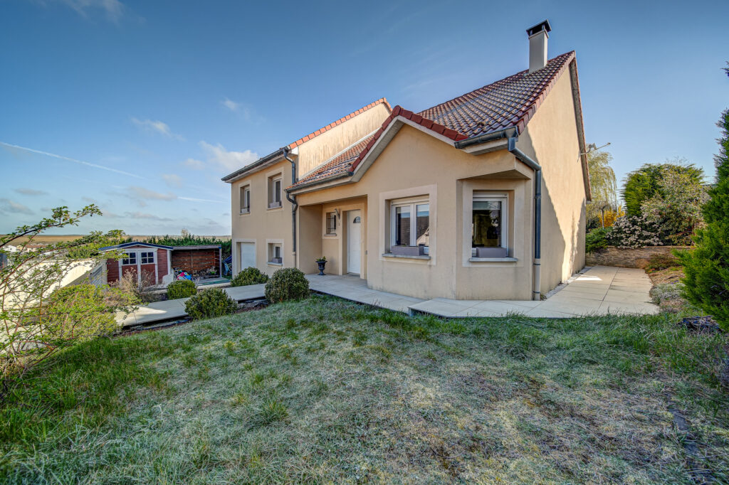 DSC02366_67_68_69_70