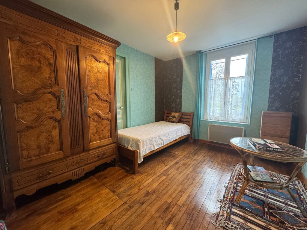 WhatsApp Image 2026-03-25 at 13.05.02 (1)