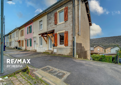 MOYEUVRE GRANDE – Maison mitoyenne 2 chambres – Jardin non attenant 