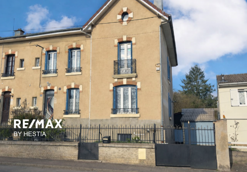 𝗝𝗔𝗥𝗡𝗬 Grande maison familiale de 198 m² 4 chambres