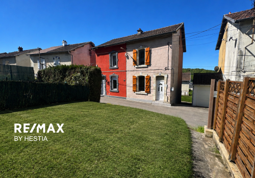 VILLERUPT Maison jumelée avec jardin et garage