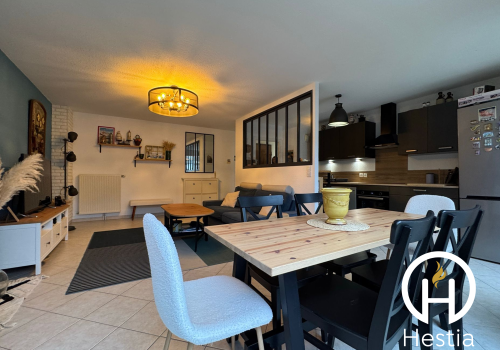 𝗦𝗔𝗜𝗡𝗧-𝗠𝗔𝗥𝗜𝗘-𝗔𝗨𝗫-𝗖𝗛𝗘̂𝗡𝗘𝗦  Appartement avec Balcon