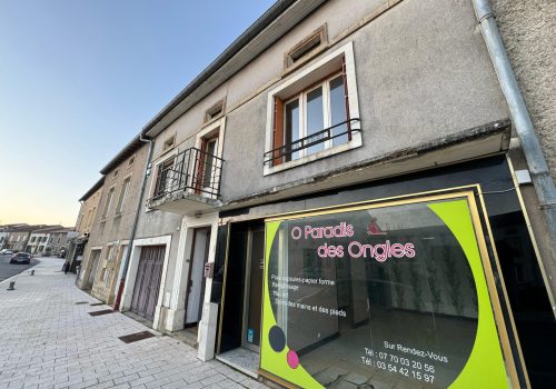 𝗜𝗺𝗺𝗲𝘂𝗯𝗹𝗲 de Rapport avec 𝗔𝗽𝗽𝗮𝗿𝘁𝗲𝗺𝗲𝗻𝘁 & 𝗟𝗼𝗰𝗮𝗹 𝗖𝗼𝗺𝗺𝗲𝗿𝗰𝗶𝗮𝗹